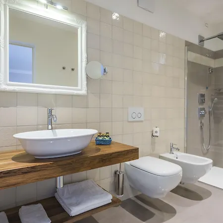 Aparthotel Italia Luxury And Arco