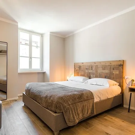 Italia Luxury And 3*