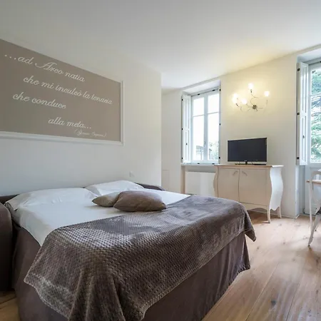 Aparthotel Italia Luxury And 3*